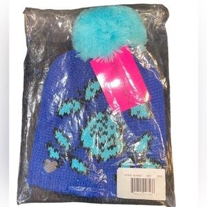 Betsey Johnson NWT‎ Knit Winter Hat Beanie Pom Hat Blue Floral Wool Blend